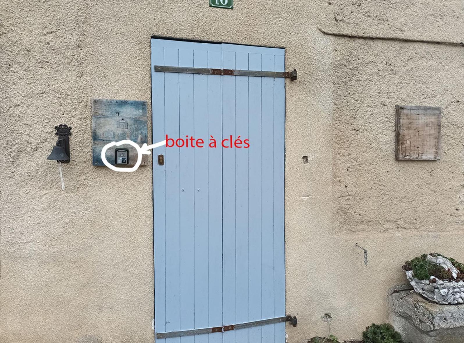 Au Bord De La Riviere Apartment Verteuil-sur-Charente Exterior photo